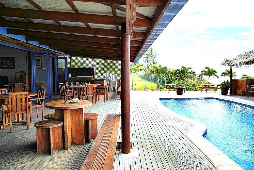 The Islander Hotel ラロトンガ島 エクステリア 写真