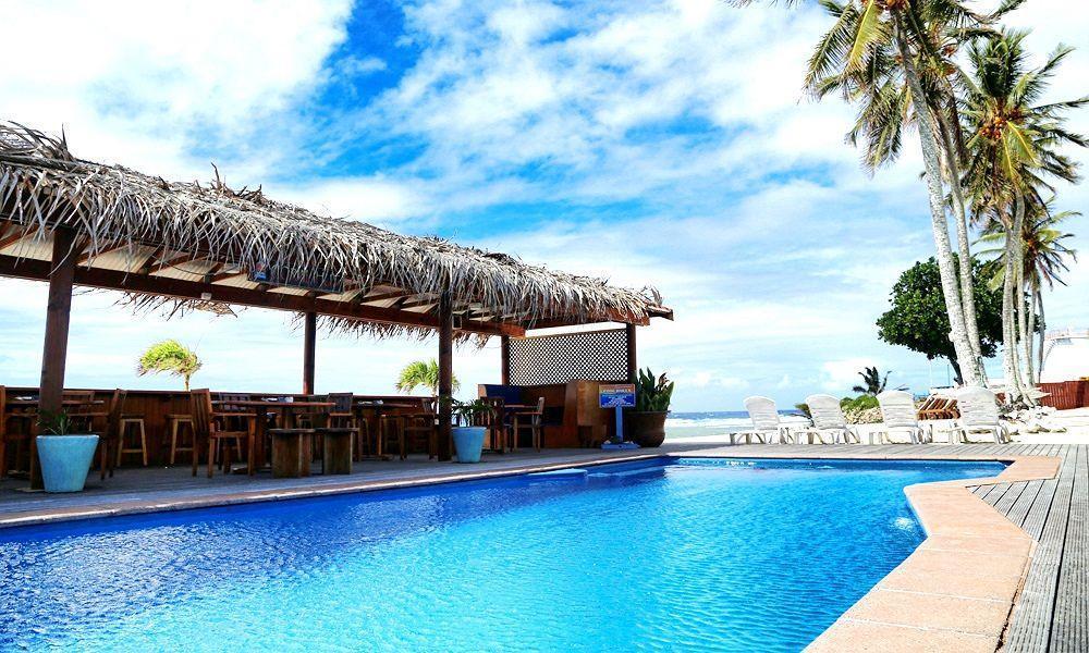 The Islander Hotel ラロトンガ島 エクステリア 写真